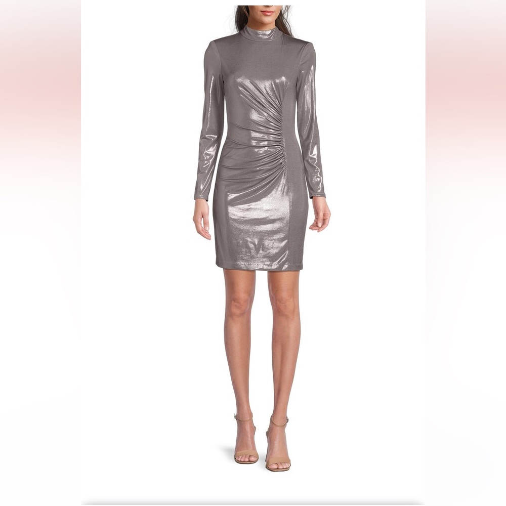 NWT🆕#143 Vince Camuto Long Sleeve Mock Neck Shimmery Metallic look Ruched Dress